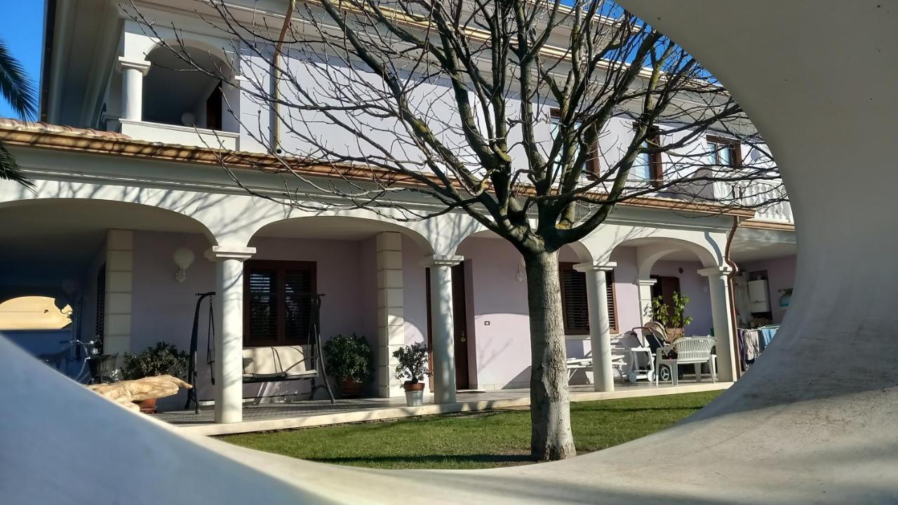 B&B Domus Aurea 20 サン・ジョヴァンニ・テアティーノ エクステリア 写真